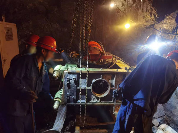 反井鉆機施工 反井鉆機施工