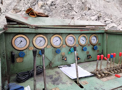 4000L天井鉆機成孔直徑可達(dá)4.5米